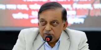 কলকাতায় দেখা মিলল আসাদুজ্জামান খান কামালের