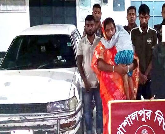 অবৈধ পথে ভারতে প্রবেশের চেষ্টাকালে ৩৬ বাংলাদেশী আটক