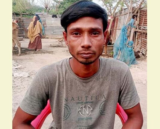 নাম বিভ্রাটে দিনমুজুর মাহাবুল আদালতে হাজিরা দিচ্ছেন