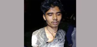 কুষ্টিয়ায় কালী মন্দিরের প্রতিমা ভাংচুরের সময় যুবক আটক