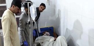 পাকিস্তানে বন্দুকধারীদের গুলিতে নিহত ৩৮