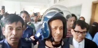 এজলাস থেকে নেমেই কান্নায় ভেঙে পড়লেন ব্যারিস্টার সুমন