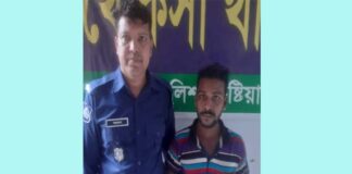 খোকসায় গাঁজাসহ মাদক সেবী আটক