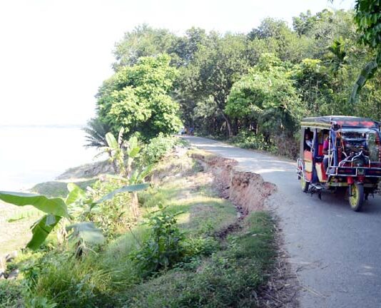 নদী ভাঙ্গন