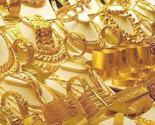সোনার দাম ভরিতে ১৯৮৩ টাকা বাড়ল