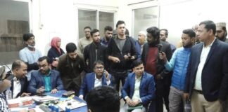 কুষ্টিয়া সদর হাসপাতালে ভ্রাম্যমান আদালতের অভিযান