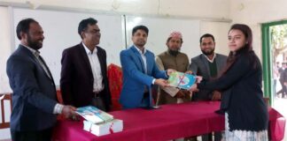 খোকসায় মাধ্যমিক ও মাদ্রাসায় নতুন বই বিতরণ শুরু