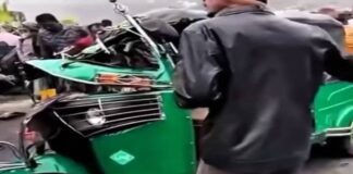 ডাম্প ট্রাকের ধাক্কায় নারীসহ নিহত ২