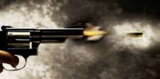 সন্ত্রাসীর গুলিতে এক তরুন শ্রমিক নিহত