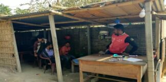 কুমারখালীতে ফাঁকা গুলি ছুড়ে ডাকাতি