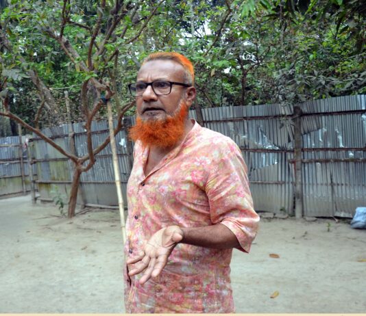 খোকসায় খেয়া ঘাট নিয়ে বিরোধ, গুলি বোমা ফাটিয়ে তান্ডব