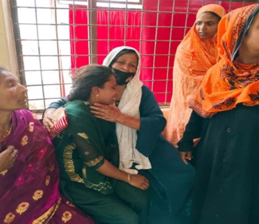 কুমারখালীতে গাড়ি চাপায় চারমাসের শিশু নিহত