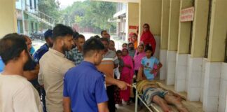 শিশুকে ধর্ষণ চেষ্টার অভিযোগে এক ব্যক্তিকে গণপিটুনি