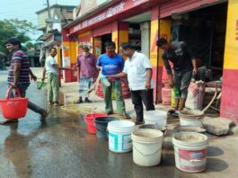 পানির জন্য