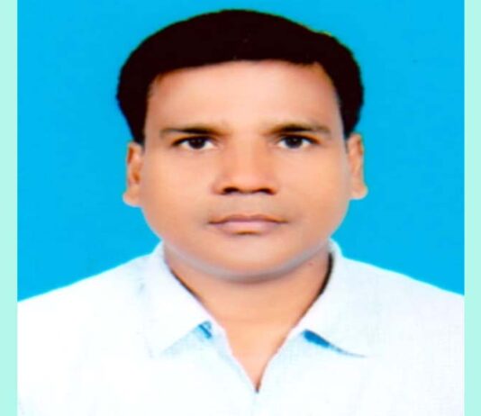 একাধিক প্রতিষ্ঠানের শিক্ষক মুসা তুলছেন বেতন-ভাতা