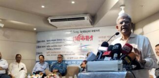 পদ্মা ব্যারেজ ও দ্বিতীয় পদ্মা সেতু বাস্তবায়নে জরুরি : ফখরুল