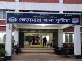 স্বামীকে বেঁধে রেখে স্ত্রীকে গণধর্ষণ