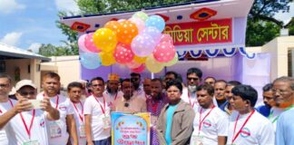 ফ্রি মেডিকেল ক্যাম্পে চিকিৎসা ও ওষুধ বিতরণ