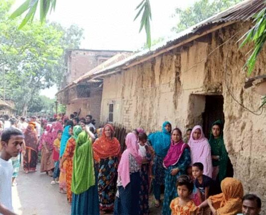 একই পরিবারের ৪ জনের মরদেহ উদ্ধার