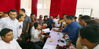 বিএনপির নেতাদের হট্টগোলে ডিলার নিয়োগ স্থগিত