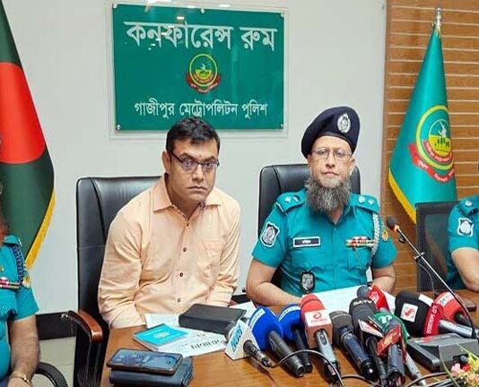 সাংবাদিক তুহিন হত্যার ১৭ দিনে চার্জশিট দিলো পুলিশ