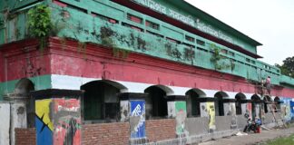 পাল্টে ফেলা হলো মূল ভবনের নকশা