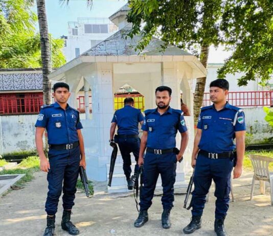 লালনের আখড়াবাড়িতে নিরাপত্তা ব্যবস্থা জোরদার