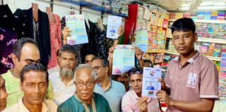 বিএনপি নেতার বিরুদ্ধে ত্রাণের ঢেউটিন চুরির অভিযোগের বক্তব্য ভাইরাল