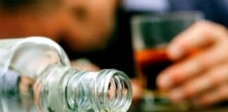 অতিরিক্ত মদ পানে মেডিকেল শিক্ষার্থীর মারা গেছে