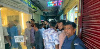 কুষ্টিয়ায় তিন স্বর্ণের দোকানে চুরি