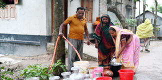 পানিতে অতিমাত্রায় আয়রনে ভুগছে ৫০০ পরিবার
