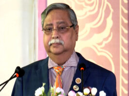 রয়টার্সকে সাক্ষাৎকার: নির্বাচনের পর পদত্যাগ করতে চান রাষ্ট্রপতি সাহাবুদ্দিন