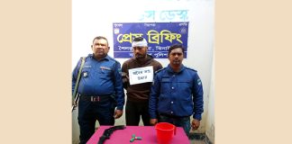 শৈলকুপায় অস্ত্র ও গুলিসহ ডাকাত সাগর আটক