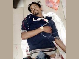 বালুঘাটের আধিপত্য বিস্তার নিয়ে যুবক গুলিবিদ্ধ