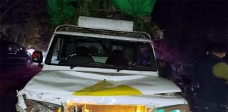 পিকআপ-নছিমন গাড়ির মুখোমুখি সংঘর্ষে নিহত এক