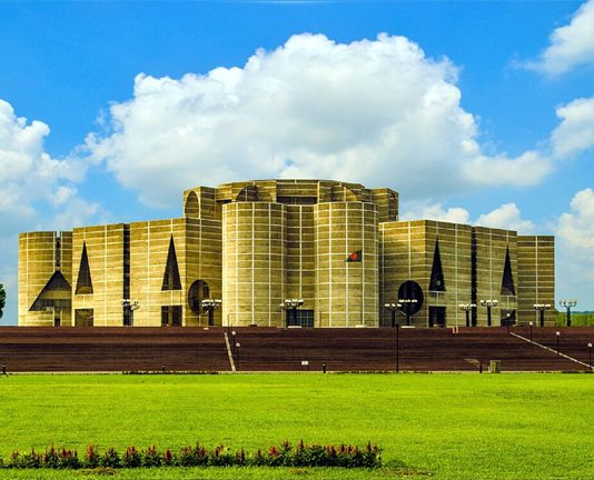 সংরক্ষিত নারী আসন: বিএনপির ৩৫ মনোনয়নের দৌড়ে শতাধিক মুখ