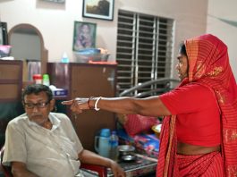 খোকসায় ডাকাতিতে ব্যর্থ হয়ে ২ লাখ টাকা চাঁদা দাবি