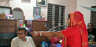 খোকসায় ডাকাতিতে ব্যর্থ হয়ে ২ লাখ টাকা চাঁদা দাবি