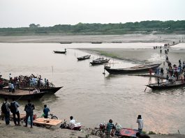 ঘাট পারে বিরম্বনা