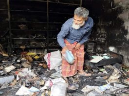আগুনে পুড়ে ছাই হলো দুই ব্যবসায়ীর স্বপ্ন