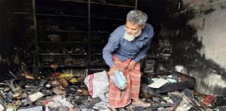 আগুনে পুড়ে ছাই হলো দুই ব্যবসায়ীর স্বপ্ন