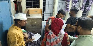 জমি নিয়ে বিরোধের জেরে চাচাতো ভাই – ভাতিজাদের সংঘর্ষ আহত ১৬