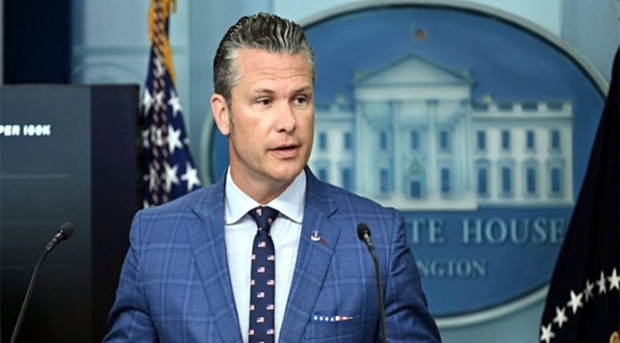 আজ রাতেই ইরানে সর্বোচ্চ হামলা হবে: মার্কিন প্রতিরক্ষামন্ত্রী