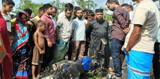 বিদ্যুতের খুঁটির সঙ্গে মোটরসাইকেলের ধাক্কায় স্কুল ছাত্র নিহত