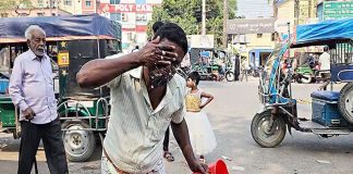 চুয়াডাঙ্গায় মৌসুমের সর্বোচ্চ তাপমাত্রা ৩৮.৫ ডিপ্রি সেলসিয়াস