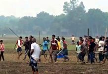 কবর স্থানের গাছ বিক্রি ও বিএনপির দুই গ্রæপের হামলায় আহত ৪২