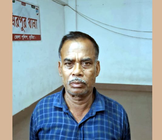 শ্রেনিকক্ষে ছাত্রী ধর্ষনের ঘটনায় বিদ্যালয়ের পিয়ন গ্রেপ্তার