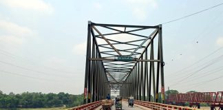 সৈয়দ মাছুদ রুমী সেতুতে টোল আদায় নিয়ে উত্তেজনা, এমপির কঠোর হুঁশিয়ারি