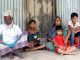 ভ্যান চালিয়ে পাঁচ সদস্যের সংসার চালাচ্ছে দশ বছরের শিশু জুনায়েদ