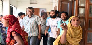 খোকসায় সড়ক দুর্ঘটনা তিনজন আহত